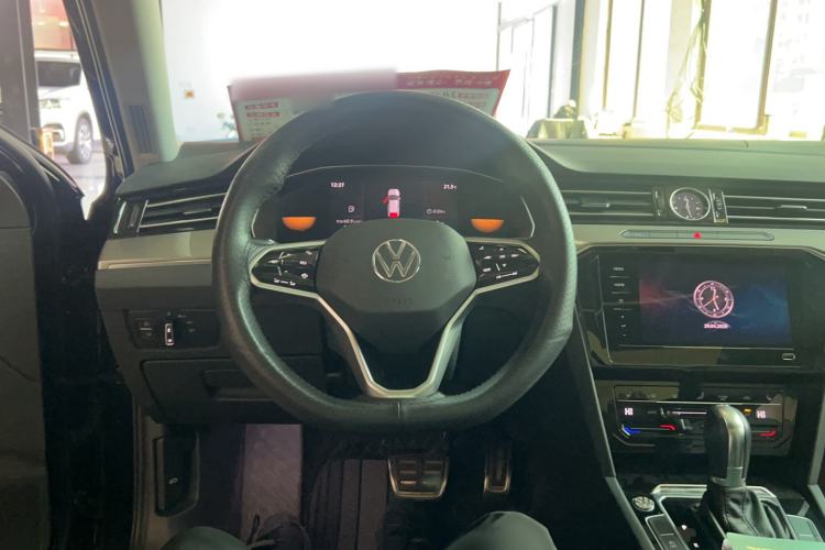 Used Volkswagen Magotan 2023 2 Million Units Limited Edition 330TSI DSG Leading Version Steering Wheel