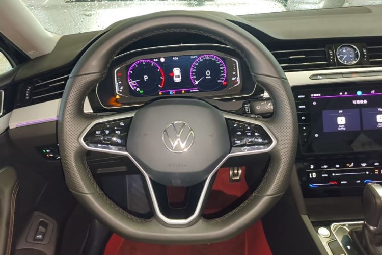 Used Volkswagen Magotan 2023 2 Million Units Commemorative Edition 330TSI DSG Luxury Version Steering Wheel