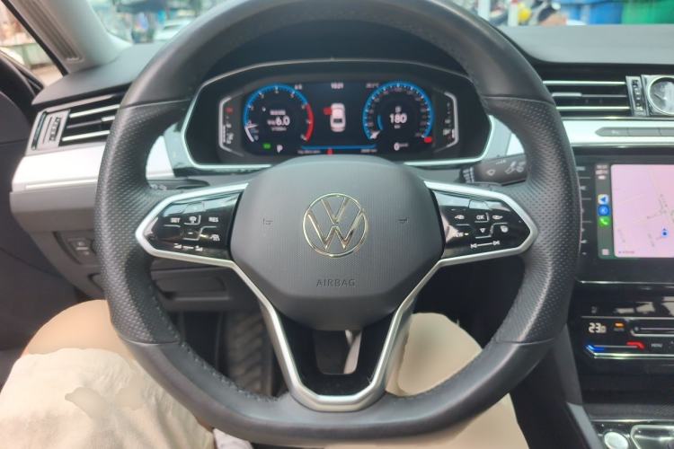 Used Volkswagen Magotan 2023 2 Million Units Commemorative Edition 330TSI DSG Luxury Version Steering Wheel