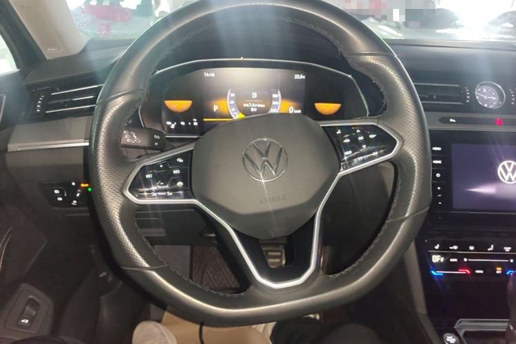 Used Volkswagen Magotan 2023 2 Million Units Limited Edition 280TSI DSG Leading Version Steering Wheel
