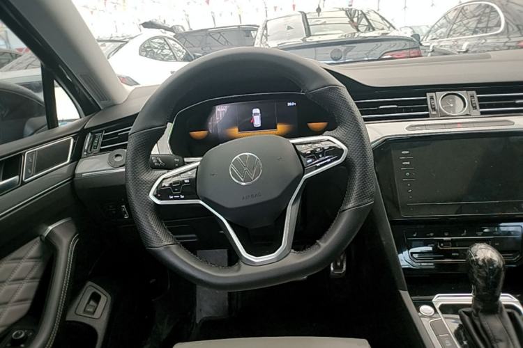 Used Volkswagen Magotan 2023 2 Million Units Limited Edition 330TSI DSG Leading Version Steering Wheel