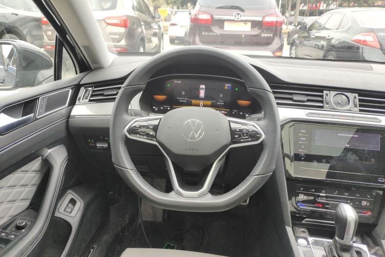 Used Volkswagen Magotan 2023 2 Million Units Limited Edition 330TSI DSG Leading Version Steering Wheel