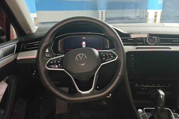 Used Volkswagen Magotan 2023 2 Million Units Commemorative Edition 330TSI DSG Luxury Version Steering Wheel