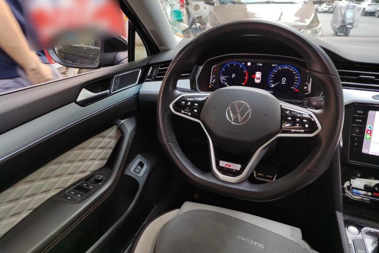 Used Volkswagen Magotan 2023 2 Million Units Commemorative Edition 330TSI DSG Luxury Version Steering Wheel