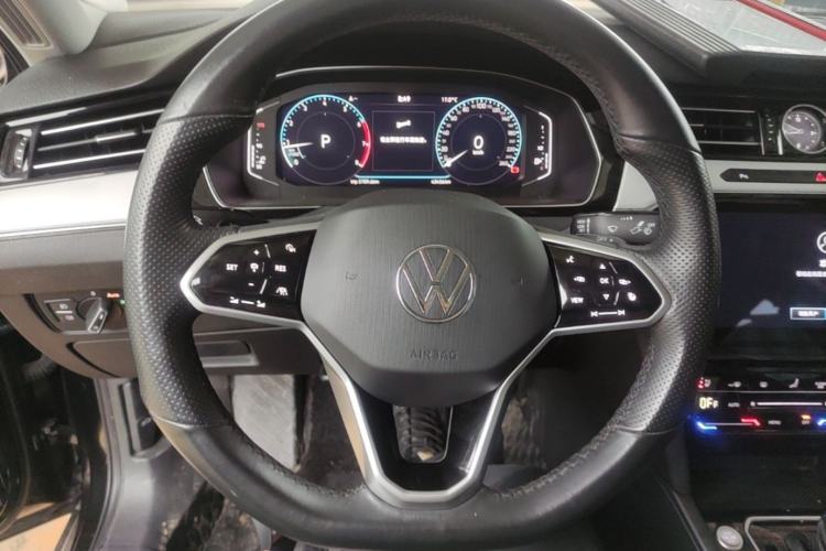 Used Volkswagen Magotan 2023 2 Million Units Commemorative Edition 330TSI DSG Luxury Version Steering Wheel