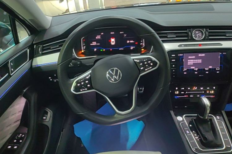 Used Volkswagen Magotan 2023 2 Million Units Commemorative Edition 330TSI DSG Luxury Version Steering Wheel