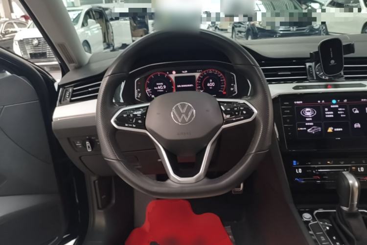 Used Volkswagen Magotan 2023 2 Million Units Commemorative Edition 330TSI DSG Luxury Version Steering Wheel