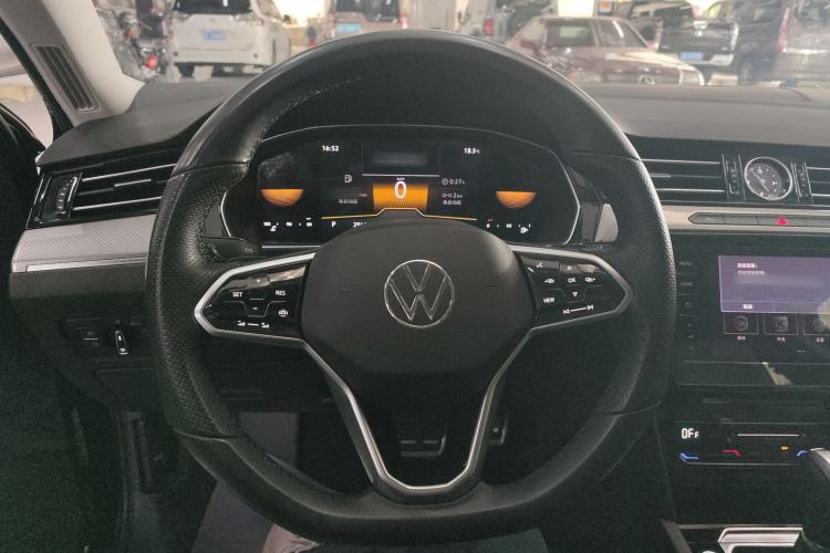 Used Volkswagen Magotan 2023 2 Million Units Limited Edition 330TSI DSG Leading Version Steering Wheel