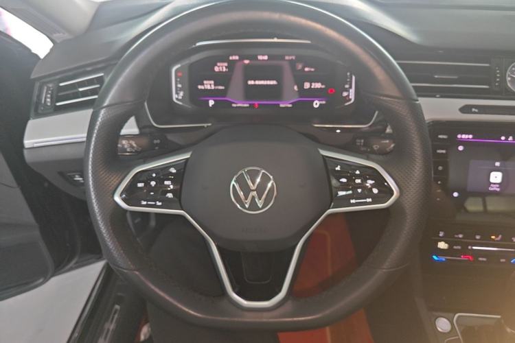 Used Volkswagen Magotan 2023 2 Million Units Limited Edition 330TSI DSG Leading Version Steering Wheel