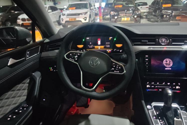 Used Volkswagen Magotan 2023 2 Million Units Limited Edition 330TSI DSG Leading Version Steering Wheel