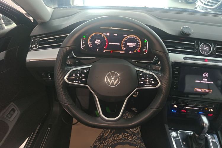 Used Volkswagen Magotan 2023 2 Million Units Commemorative Edition 330TSI DSG Luxury Version Steering Wheel