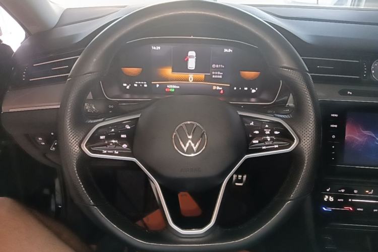 Used Volkswagen Magotan 2023 2 Million Units Limited Edition 330TSI DSG Leading Version Steering Wheel