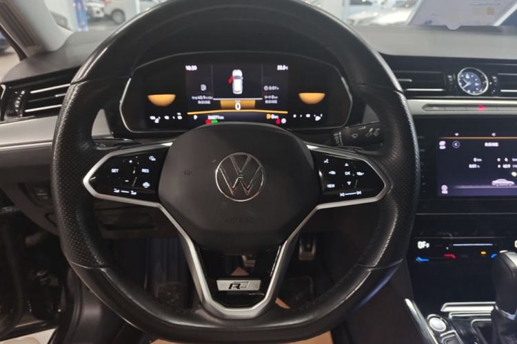 Used Volkswagen Magotan 2023 2 Million Units Limited Edition 330TSI DSG Leading Version Steering Wheel