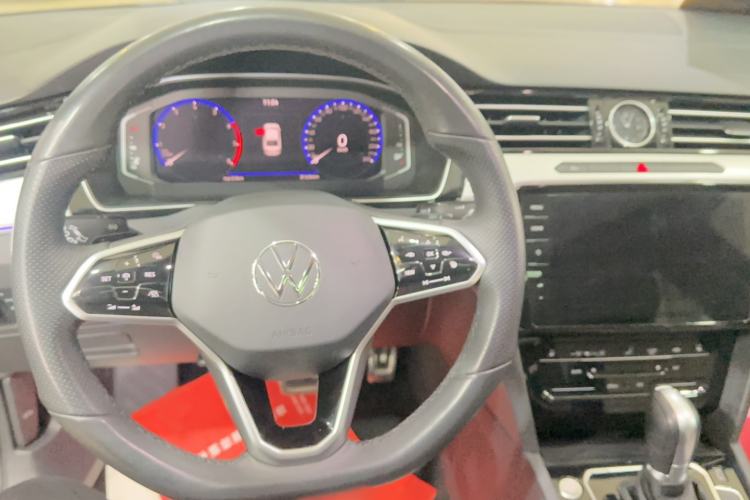 Used Volkswagen Magotan 2023 2 Million Units Commemorative Edition 330TSI DSG Luxury Version Steering Wheel