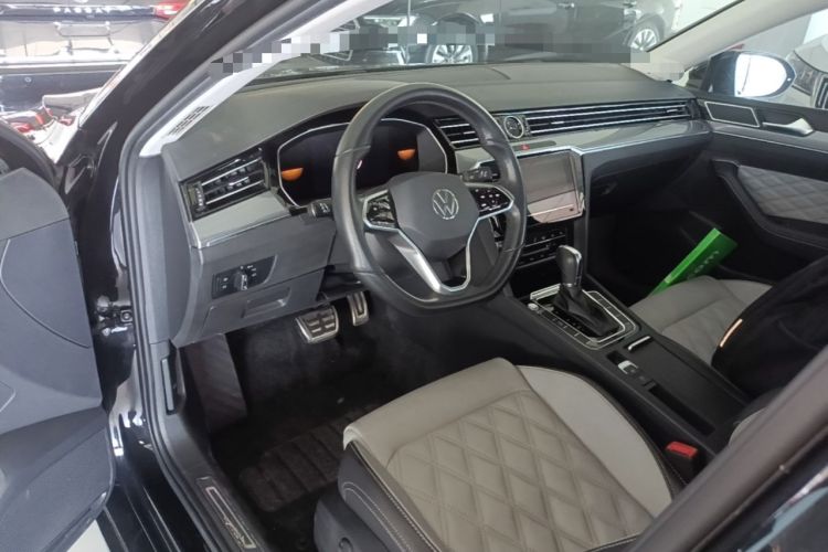 Used Volkswagen Magotan 2023 2 Million Units Limited Edition 330TSI DSG Leading Version Steering Wheel