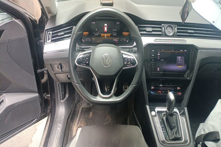 Used Volkswagen Magotan 2023 2 Million Units Limited Edition 280TSI DSG Leading Version Steering Wheel