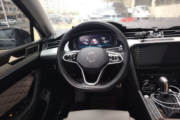 Used Volkswagen Magotan 2023 2 Million Units Commemorative Edition 330TSI DSG Luxury Version Steering Wheel