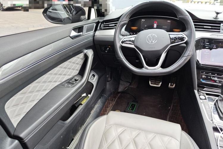 Used Volkswagen Magotan 2023 2 Million Units Limited Edition 330TSI DSG Leading Version Steering Wheel