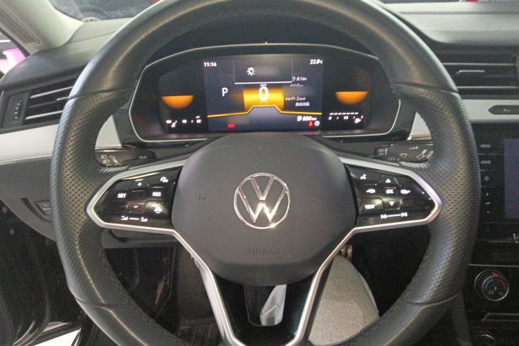 Used Volkswagen Magotan 2023 2 Million Units Limited-Edition 280TSI DSG Comfort Version Steering Wheel