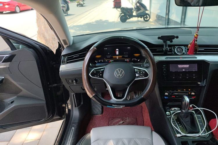 Used Volkswagen Magotan 2023 2 Million Units Limited Edition 280TSI DSG Leading Version Steering Wheel