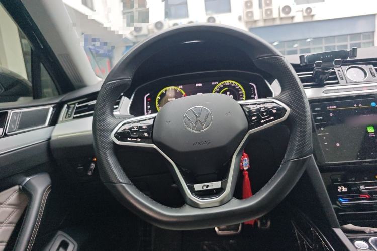 Used Volkswagen Magotan 2023 2 Million Units Commemorative Edition 330TSI DSG Luxury Version Steering Wheel
