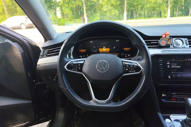 Used Volkswagen Magotan 2023 2 Million Units Limited Edition 330TSI DSG Leading Version Steering Wheel