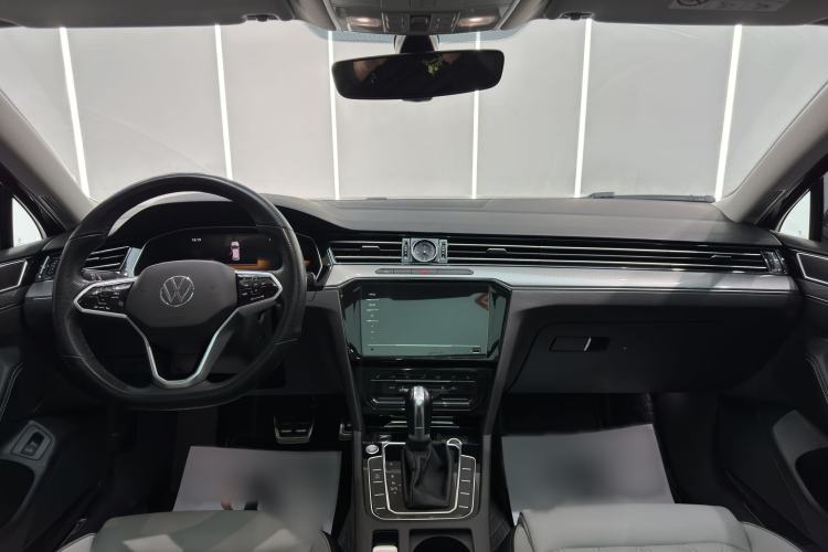 Used Volkswagen Magotan 2023 2 Million Units Limited Edition 330TSI DSG Leading Version Steering Wheel