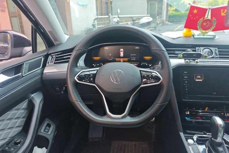 Used Volkswagen Magotan 2023 2 Million Units Limited Edition 330TSI DSG Leading Version Steering Wheel