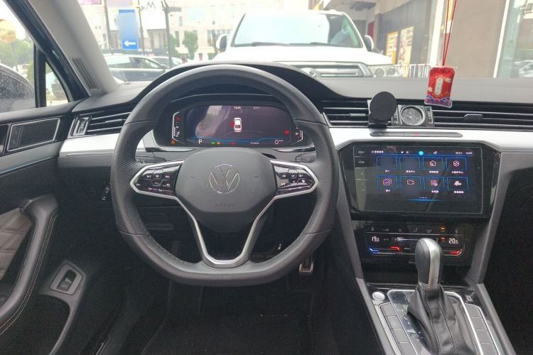 Used Volkswagen Magotan 2023 2 Million Units Limited Edition 330TSI DSG Leading Version Steering Wheel