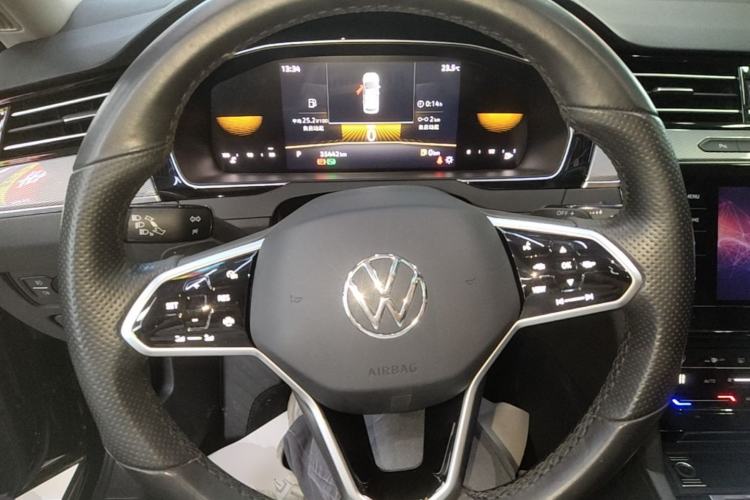 Used Volkswagen Magotan 2023 2 Million Units Limited Edition 330TSI DSG Leading Version Steering Wheel