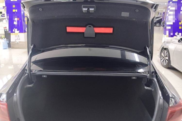 Used Volkswagen Magotan 2023 2 Million Units Limited Edition 330TSI DSG Leading Version Trunk