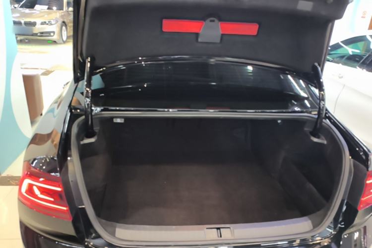 Used Volkswagen Magotan 2023 2 Million Units Limited Edition 330TSI DSG Leading Version Trunk