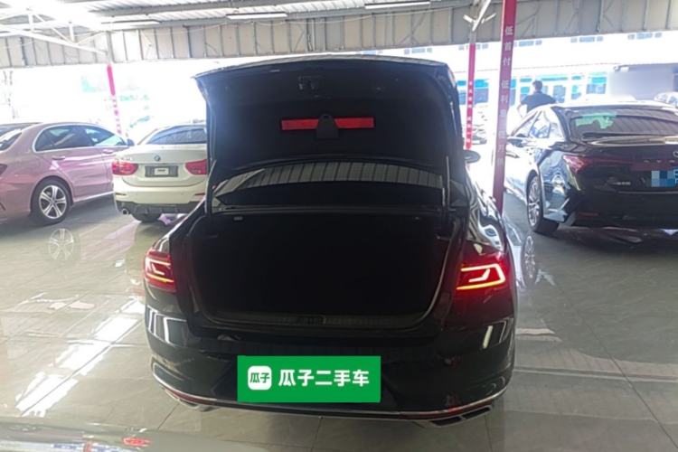 Used Volkswagen Magotan 2023 2 Million Units Commemorative Edition 330TSI DSG Luxury Version Trunk