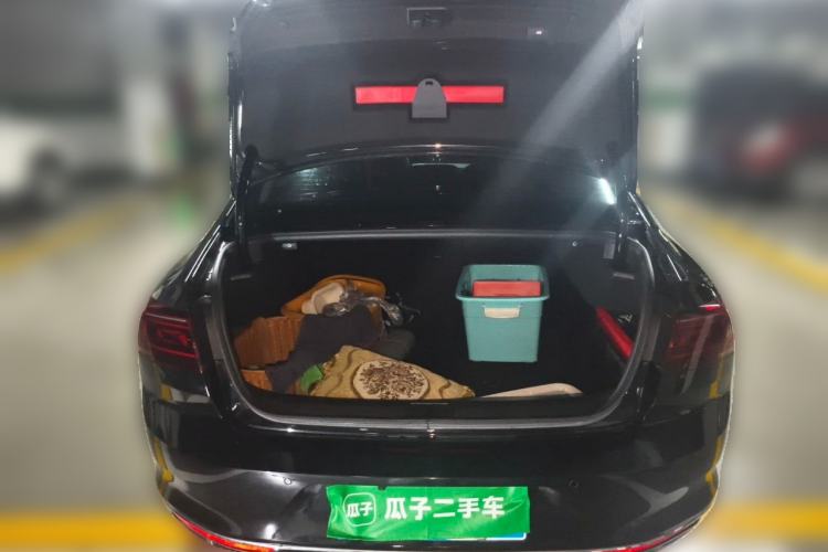 Used Volkswagen Magotan 2023 2 Million Units Commemorative Edition 330TSI DSG Luxury Version Trunk