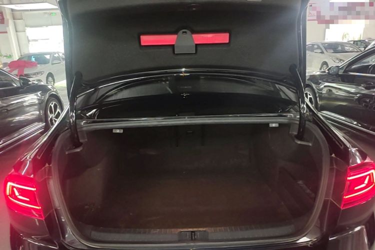 Used Volkswagen Magotan 2023 2 Million Units Limited Edition 280TSI DSG Leading Version Trunk
