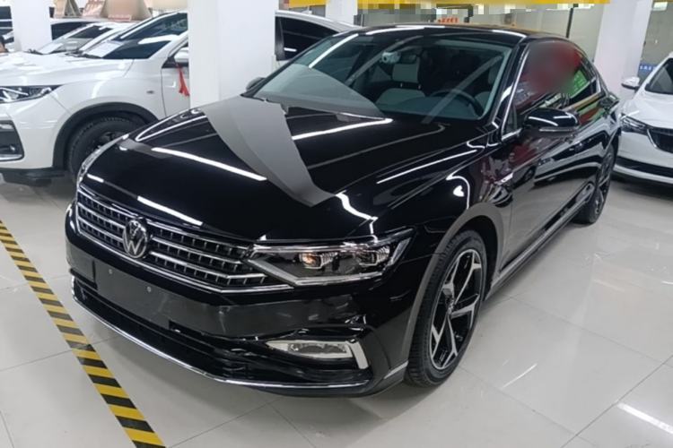 Ojetý Volkswagen Magotan 2023 2 Million Units Commemorative Edition 330TSI DSG Luxury Version Guazi used car, China used car export, Used car for sale, Used cars, Cheapest cars for sale