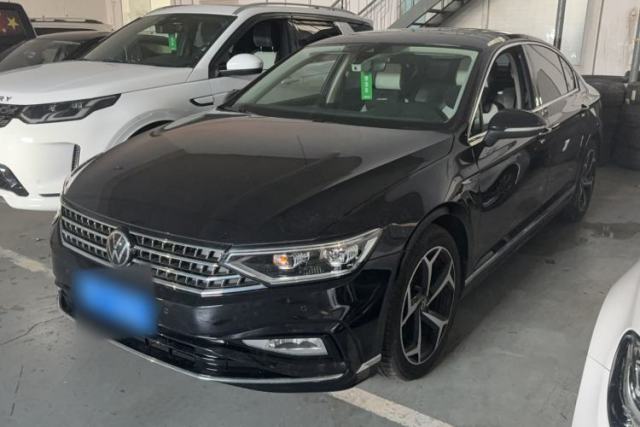 Used Volkswagen Magotan 2023 2 Million Units Commemorative Edition 330TSI DSG Luxury Version