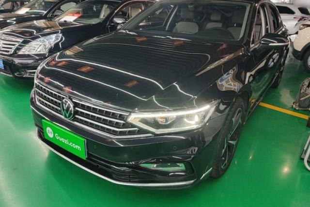 Used Volkswagen Magotan 2023 2 Million Units Limited Edition 280TSI DSG Leading Version
