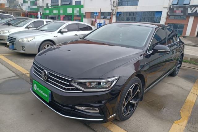 Used Volkswagen Magotan 2023 2 Million Units Limited Edition 330TSI DSG Leading Version
