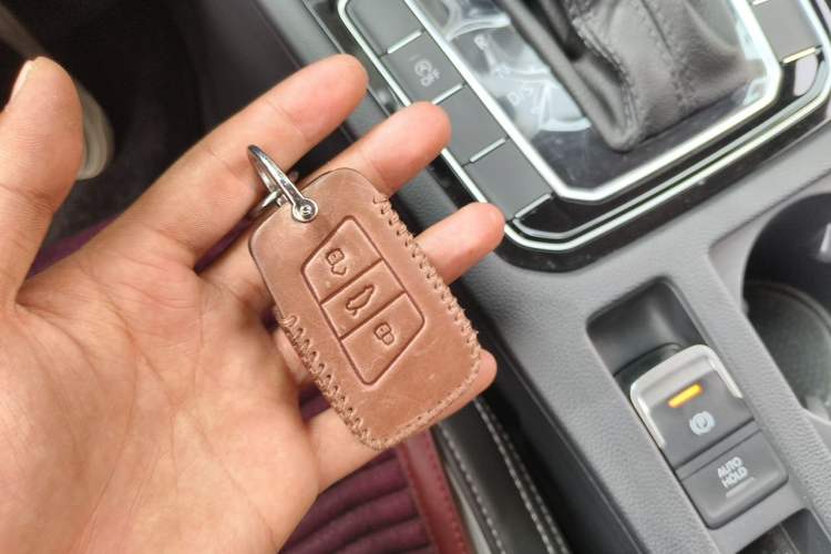 Used Volkswagen Magotan 2023 2 Million Units Limited Edition 330TSI DSG Leading Version Vehicle Key