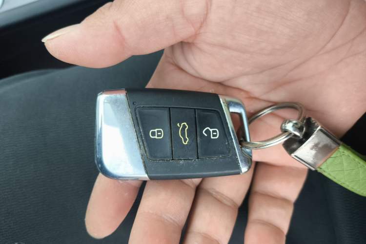 Used Volkswagen Magotan 2023 2 Million Units Limited Edition 330TSI DSG Leading Version Vehicle Key