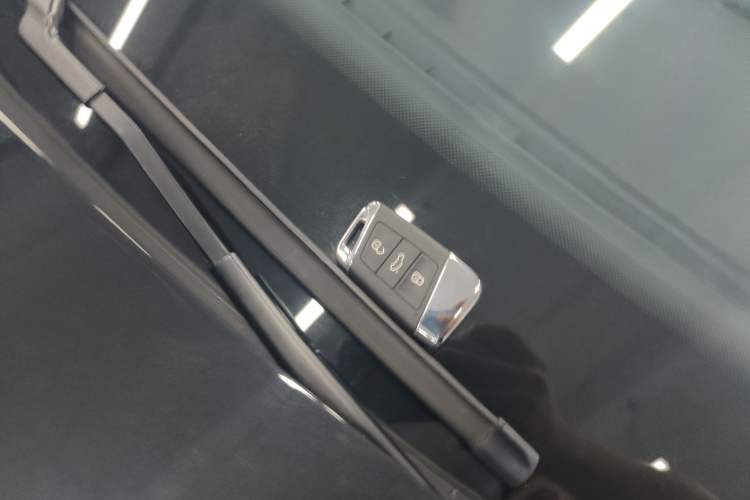 Used Volkswagen Magotan 2023 2 Million Units Limited Edition 330TSI DSG Leading Version Vehicle Key