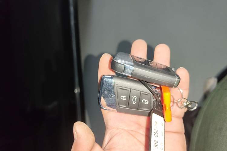 Used Volkswagen Magotan 2023 2 Million Units Limited Edition 280TSI DSG Leading Version Vehicle Key