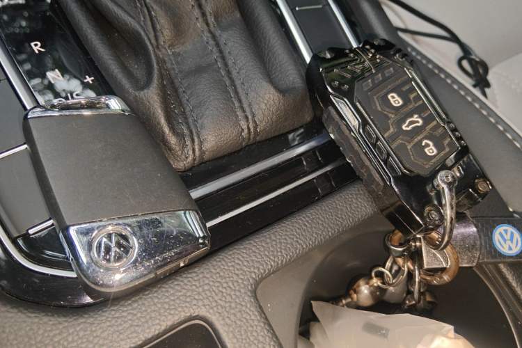 Used Volkswagen Magotan 2023 2 Million Units Limited Edition 330TSI DSG Leading Version Vehicle Key
