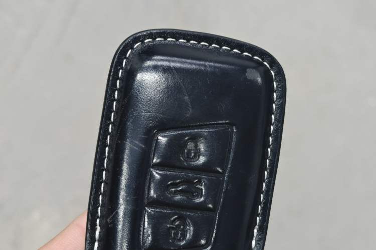 Used Volkswagen Magotan 2023 2 Million Units Commemorative Edition 330TSI DSG Luxury Version Vehicle Key