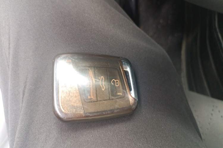 Used Volkswagen Magotan 2023 2 Million Units Limited Edition 280TSI DSG Leading Version Vehicle Key