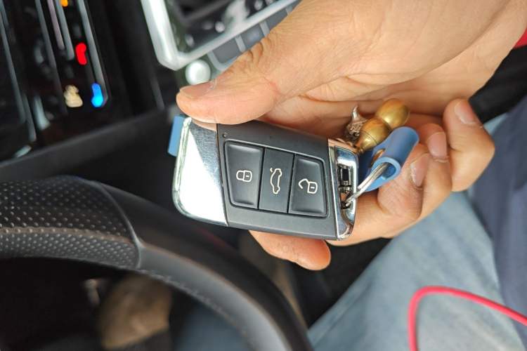 Used Volkswagen Magotan 2023 2 Million Units Limited Edition 330TSI DSG Leading Version Vehicle Key