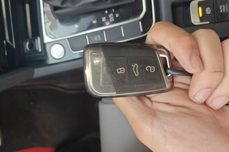 Used Volkswagen Magotan 2023 2 Million Units Limited Edition 330TSI DSG Leading Version Vehicle Key
