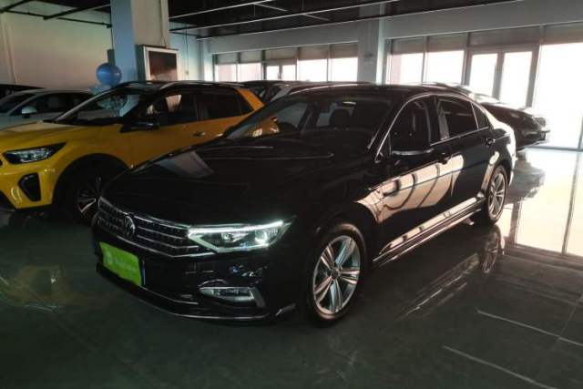 Used Volkswagen Magotan 2023 2 Million Units Limited-Edition 280TSI DSG Comfort Version