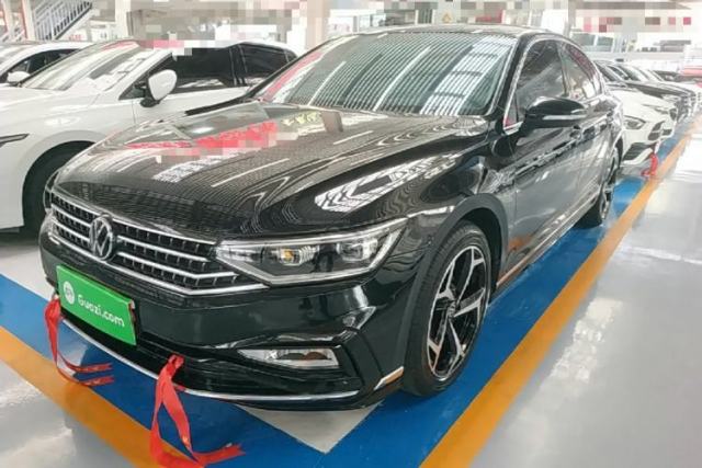 Used Volkswagen Magotan 2023 2 Million Units Limited Edition 330TSI DSG Leading Version